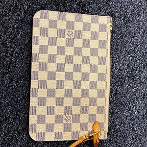 New Louis Vuitton wristlet with two straps cream and grey check.